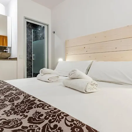 Bajo Interior Sin Ventana En Barri Port Maritim Apartment Tarragona Exterior photo