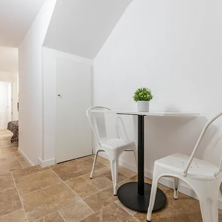 Bajo Interior Sin Ventana En Barri Port Maritim Apartment Tarragona Exterior photo