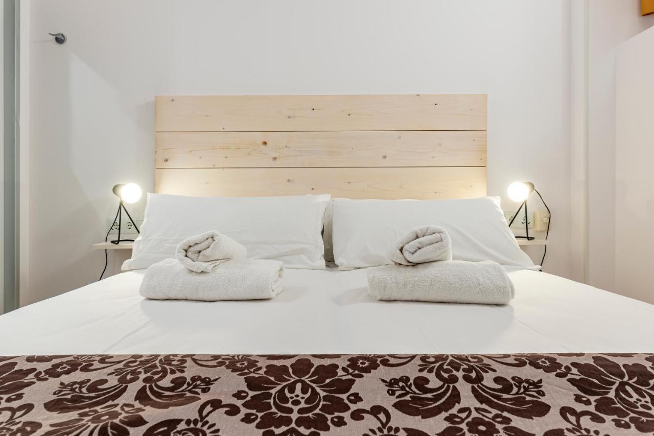 Bajo Interior Sin Ventana En Barri Port Maritim Apartment
